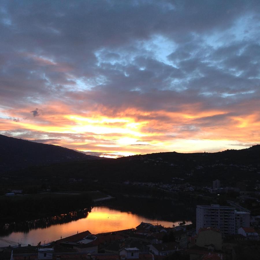 Douro Vally Inn Peso da Regua Exterior photo